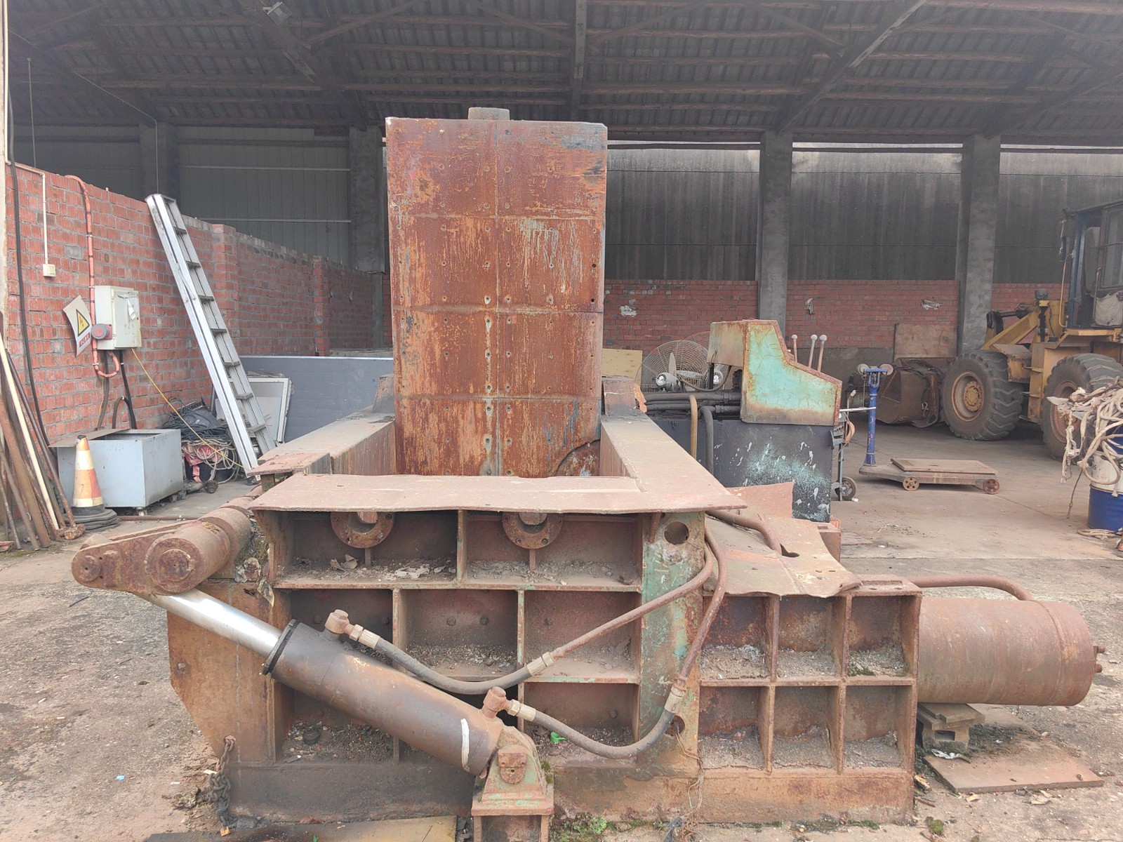 小型打包机一台图6